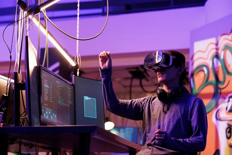 Virtual Reality (VR) & Augmented Reality (AR) Integration
