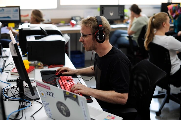 Expert visual design and animation creating terrifying and immersive survival horror game scenes